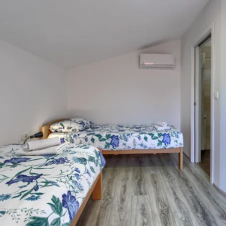 Starci - Lbn406 By Interhome Holiday home
