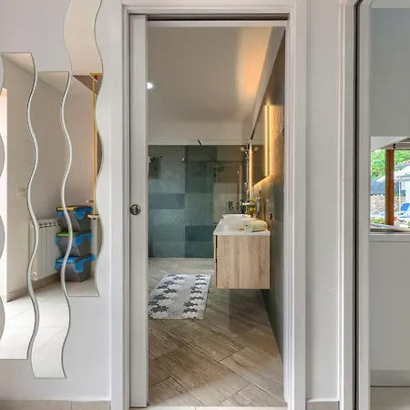 Starci - Lbn406 By Interhome