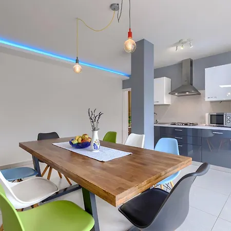Ferienhaus Starci - Lbn406 By Interhome