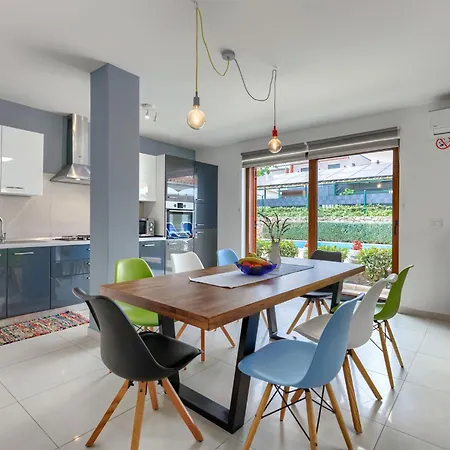 Ferienhaus Starci - Lbn406 By Interhome *