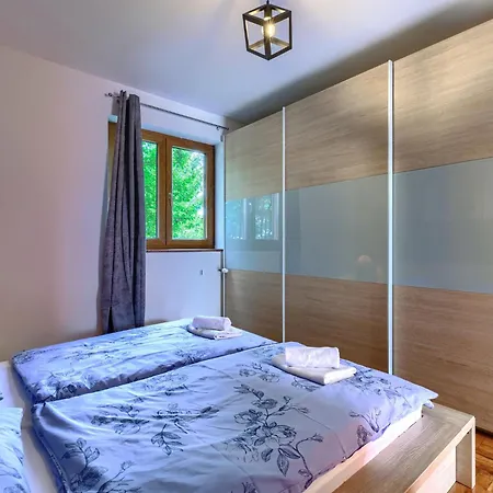 Starci - Lbn406 By Interhome * Labin (Istria)