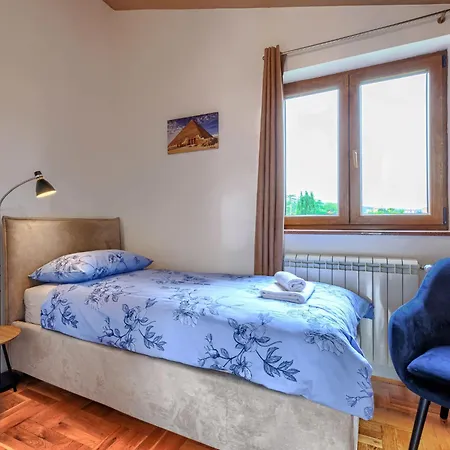 Ferienhaus Starci - Lbn406 By Interhome *