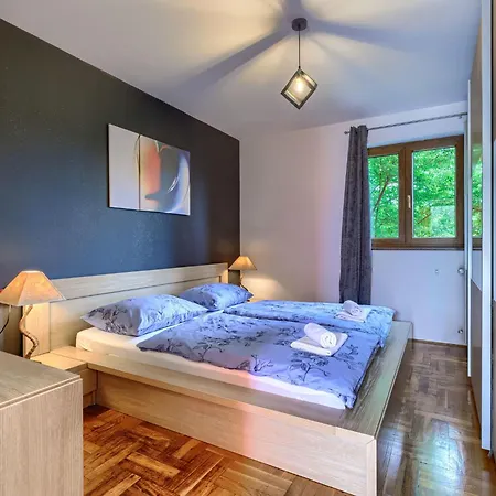 Holiday home Starci - Lbn406 By Interhome *