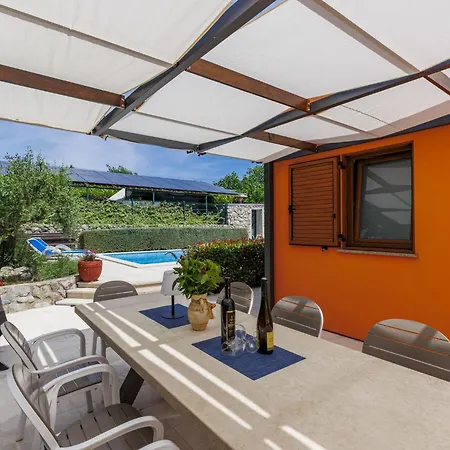 Starci - Lbn406 By Interhome *