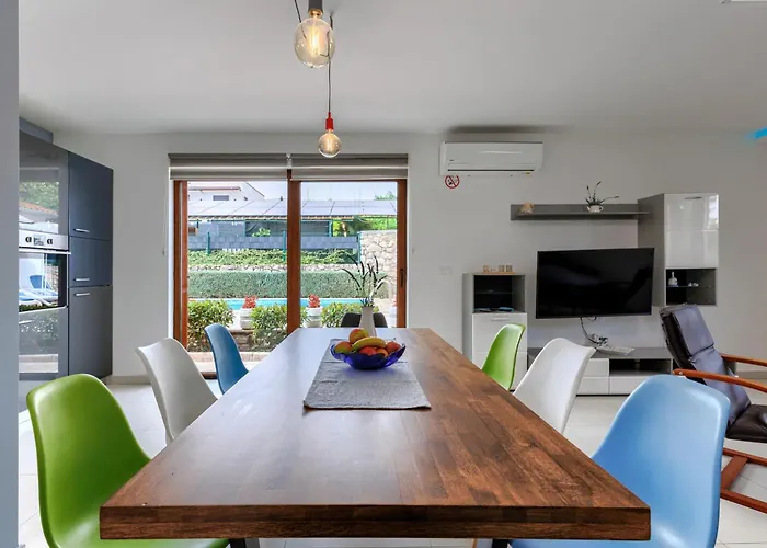 Starci By Interhome Labin (Istria)