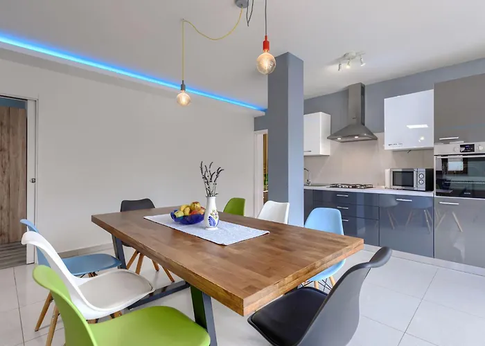 Dom wakacyjny Starci By Interhome